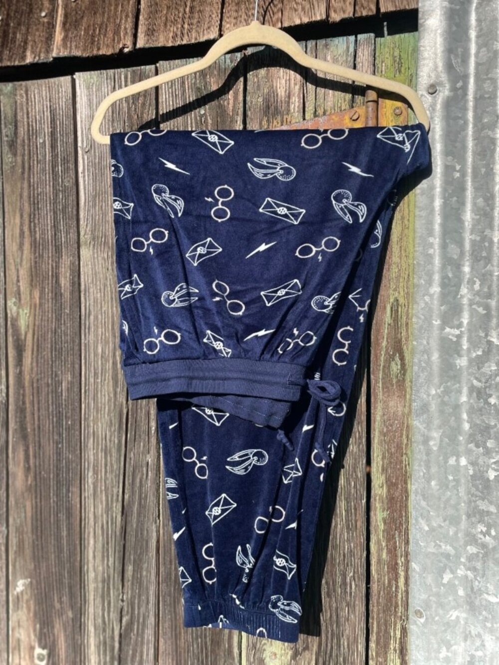 HARRY POTTER | L | Wizarding World Women 2Pc Stretch Velour Fleece Pajama Set - Picture 7 of 11
